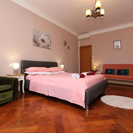 Barocco Pensionat 3*